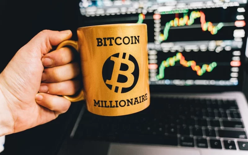 Bitcoin Millionaire. Cryptocurrency